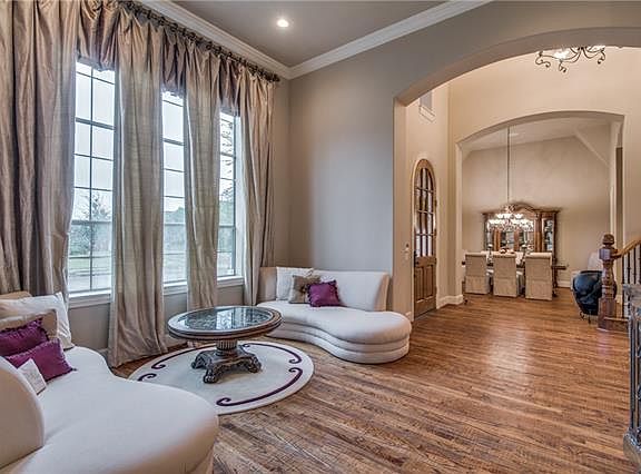 5th image of 11555 Capitan Ln