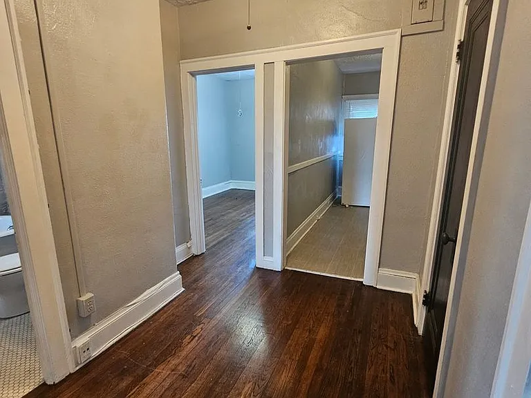 16812 Madison Ave — Photo 6