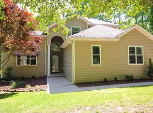 109 Weatherstone Ct, Sharpsburg, GA 30277