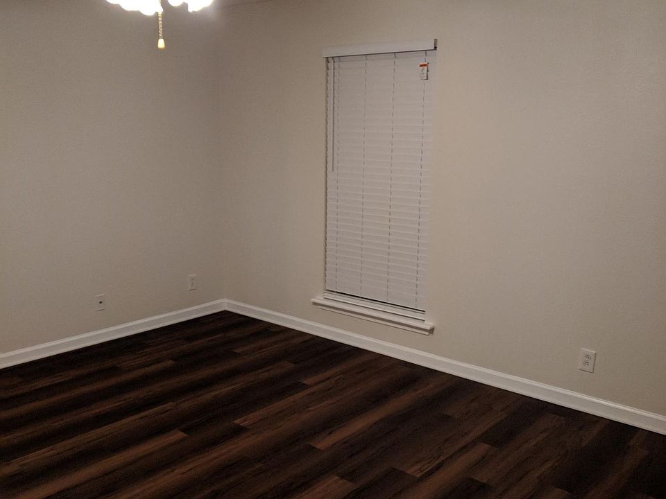 Large Living/Family Room