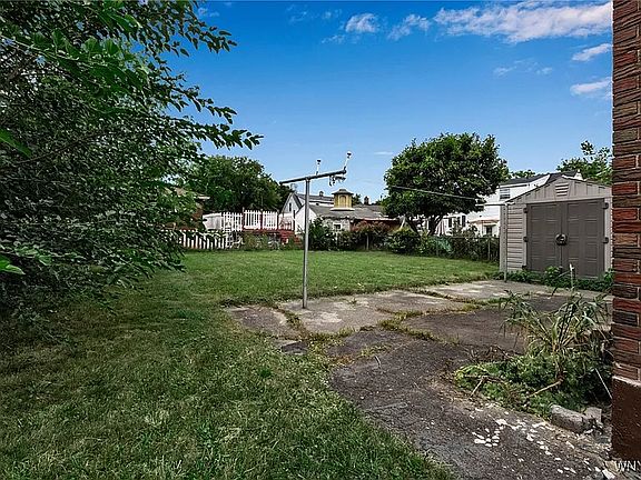 5th image of 3432 Packard Rd