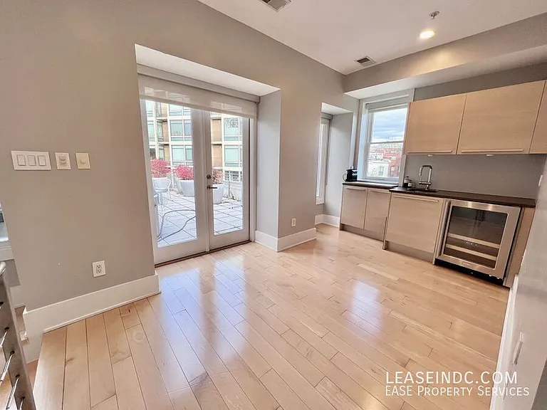 2619 Garfield St NW #4 — Photo 21