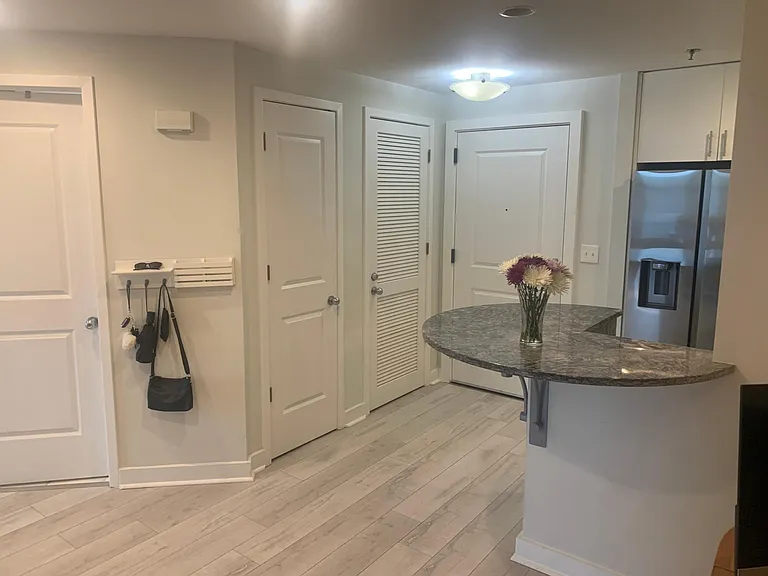 3338 Peachtree Rd NE #604 — Photo 10