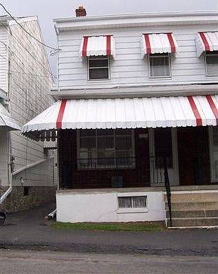 1st image of 119 N 4th St