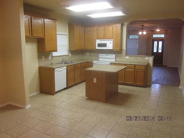 524 Foxford Run Dr — Photo 8