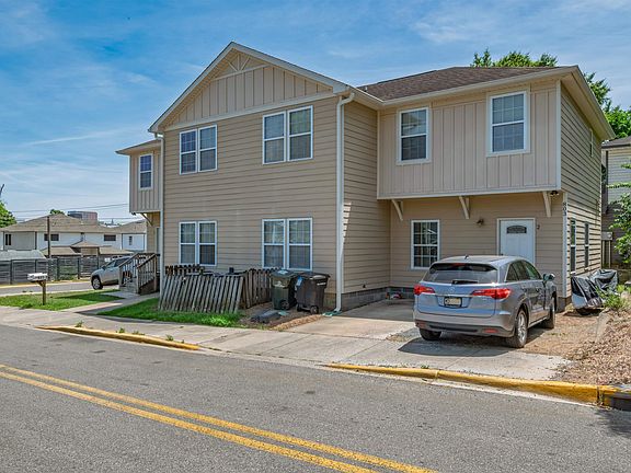 4th image of 803 W Georgia St