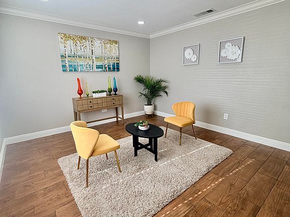 4th image of 2163 Garnet Cir