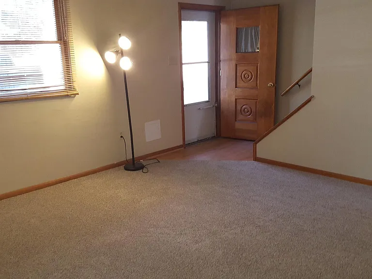 214 Greenside Ave #7 — Photo 6