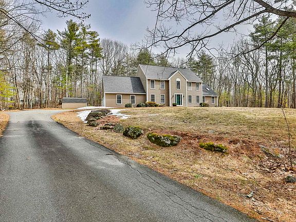 2nd image of 24 Captain Seaver Road