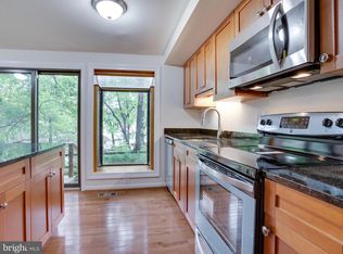 9124 Flamepool Way, Columbia, MD 21045