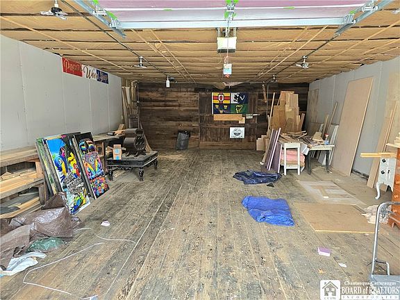 4th image of 76 1st St #70