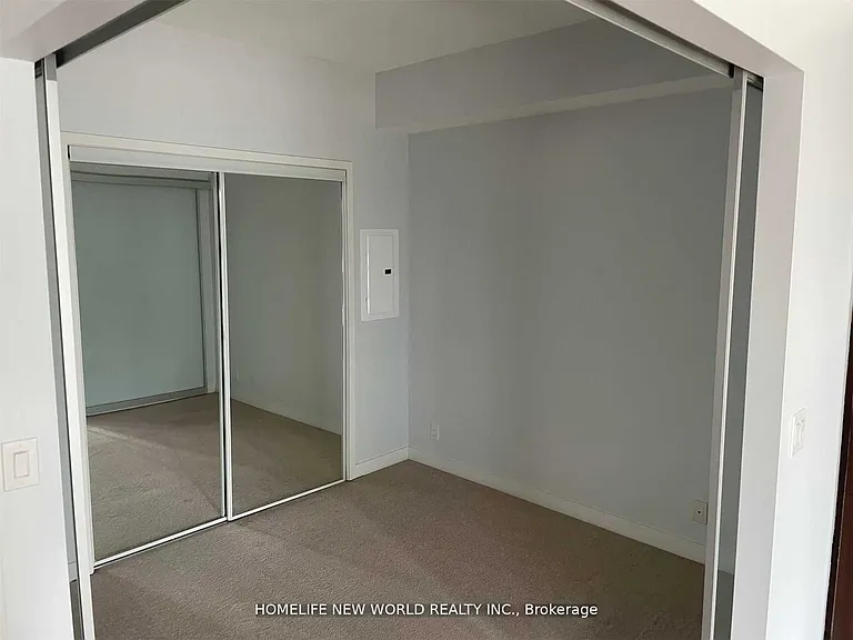 14 York St #601 — Photo 7