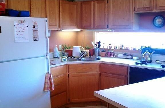 2nd image of 1646 Xerxes Ave N