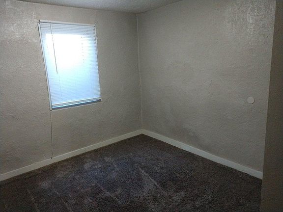 5th image of 116 W Jewell Ave Unit E