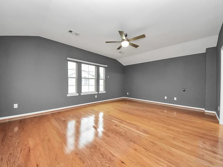 10062 Hillside Bayou Dr — Photo 5