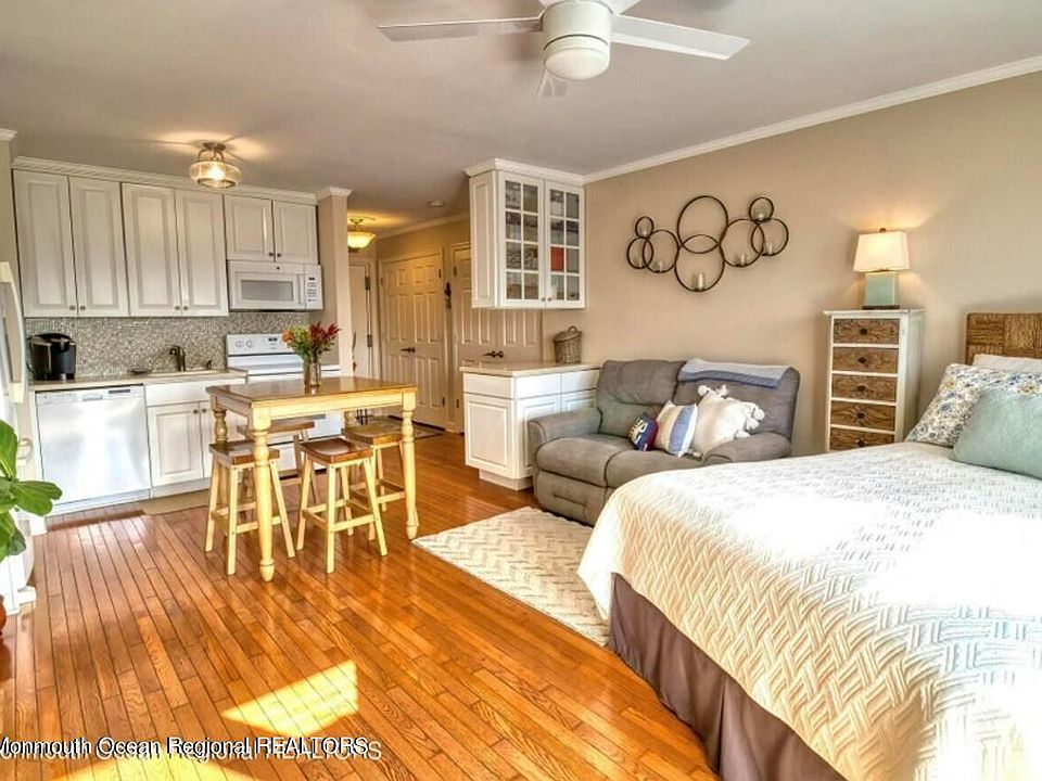 5 Ocean Ave Belmar, NJ Zillow