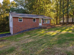 7047 S Harmony Rd, Bloomington, IN 47403