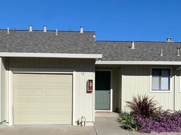 16 Blossom Court E, Napa, CA 94558