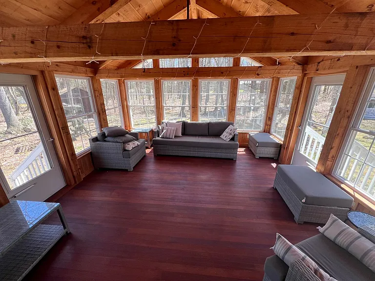 33 Meadowbrook Dr — Photo 10