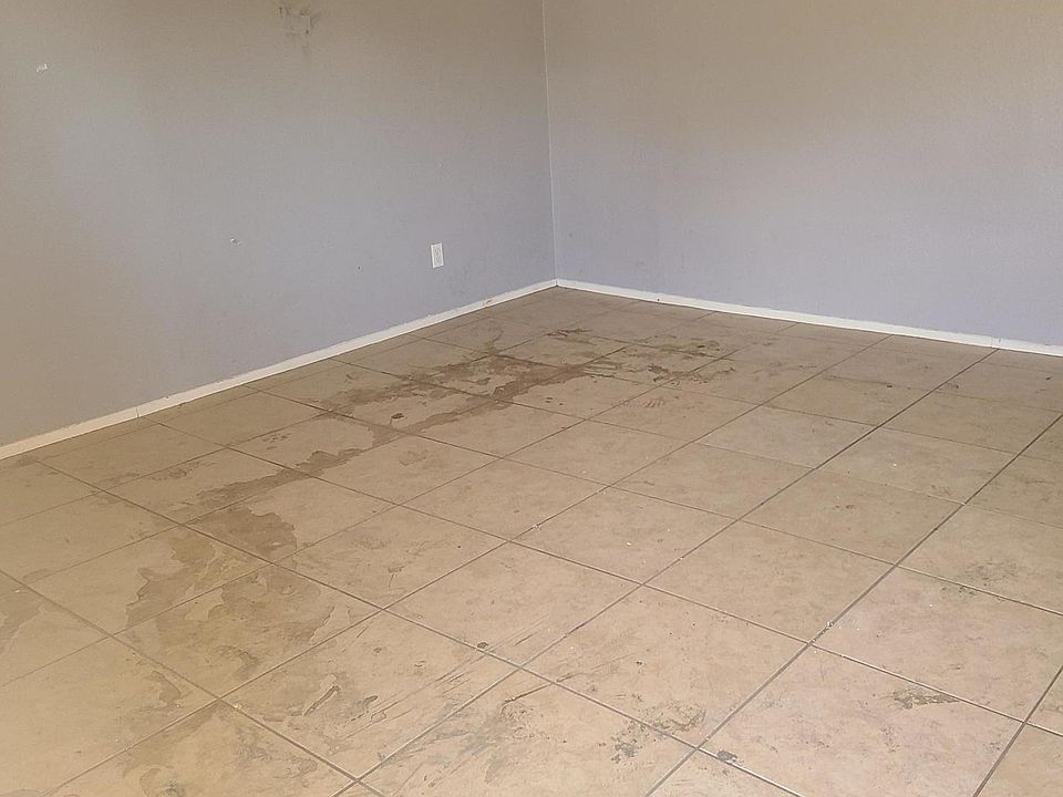 2nd image of 2660 N 43rd Ave #15D