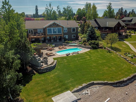 5th image of 1553 Bayview Dr
