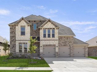 233 Clairmont Dr, Ponder, TX 76259