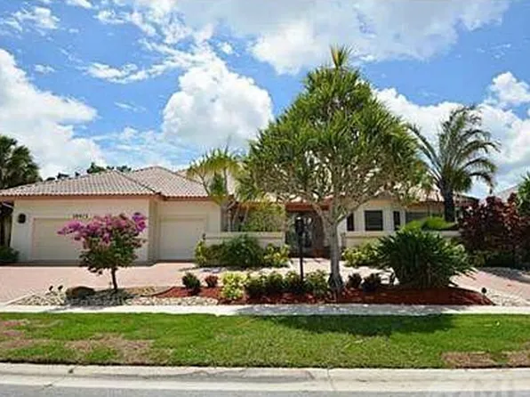 10471 Stonebridge Blvd, Boca Raton, FL 33498