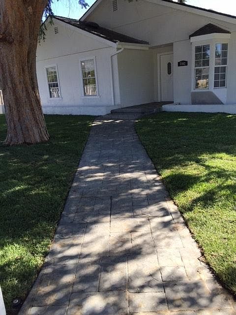 1st image of 5902 Fallbrook Ave