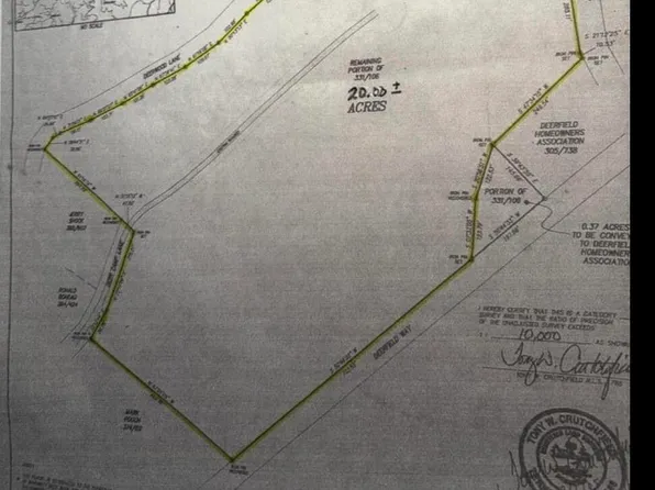 Deerwood Ln, Lafollette, TN 37766