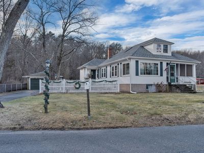 82 Cumberland Ave, North Attleboro, MA, 02760