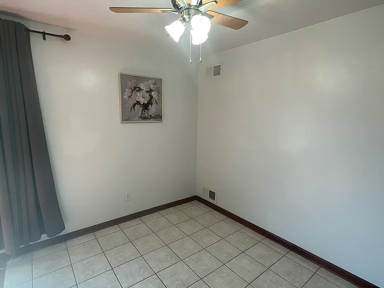 21881 River Oaks Dr #C5 — Photo 4