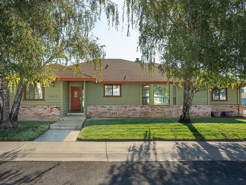 1st image of 1655 Sequoia Dr