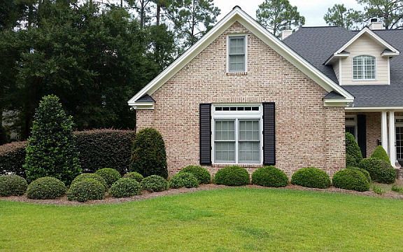 4th image of 1013 Greensway Dr