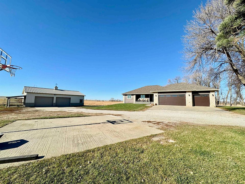 3215 330th Ave, Ruthven, IA 51358 Zillow
