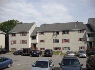 871 Middlesex St APT 4, Lowell, MA 01851