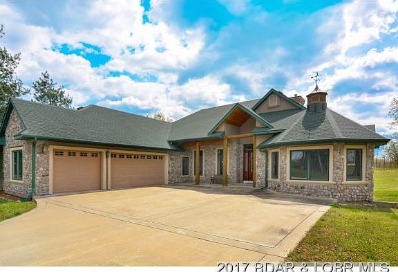 2nd image of 602 Scenic View Dr