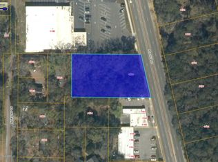 1160 Ribaut Rd, Beaufort, SC 29902