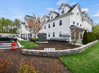 2239 Washington St #308, Canton, MA 02021