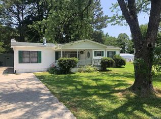 469 Holiday Ln, Hertford, NC 27944