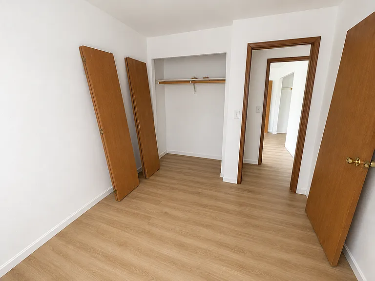 321 G St SE #321 — Photo 6