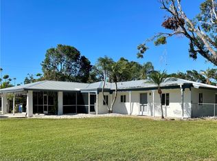 827-831 Indiana Ave, Fort Myers, FL 33919