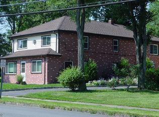 69 Reynolds Ave, Whippany, NJ 07981