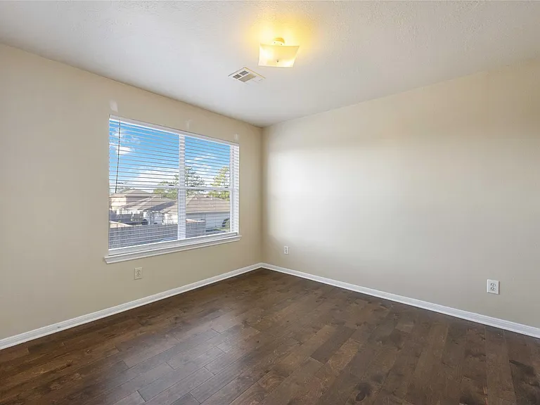 4806 Cotton Ridge Trl — Photo 19