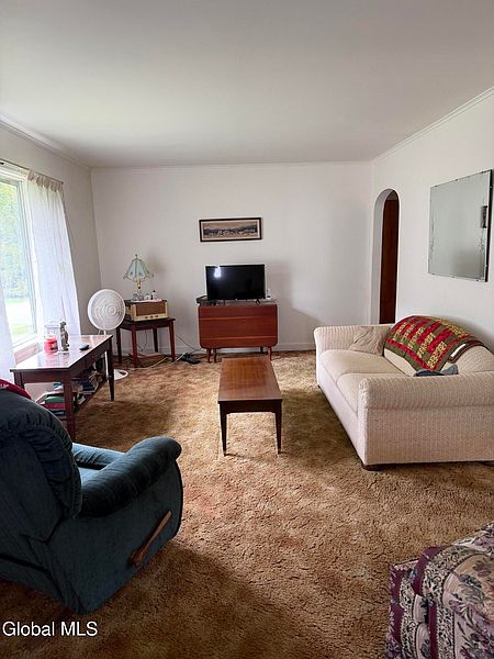 5th image of 184 S Kingsboro Avenue