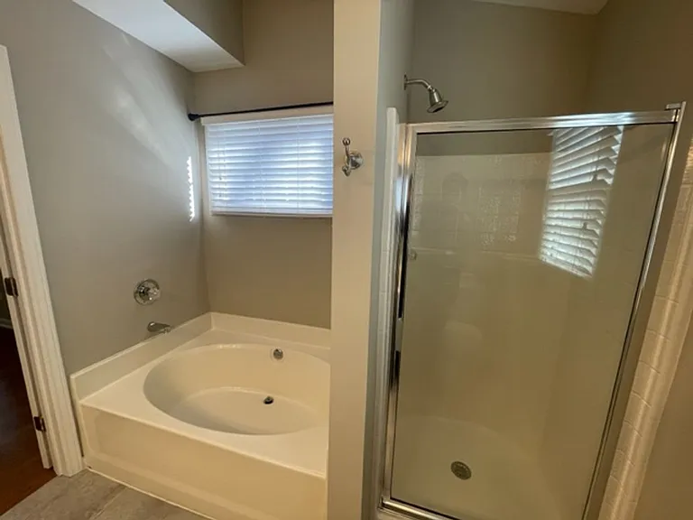 2508 Deanwood Dr — Photo 18