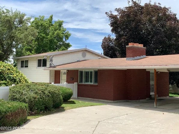 6642 S Greenfield Way, Cottonwood Heights, UT 84121