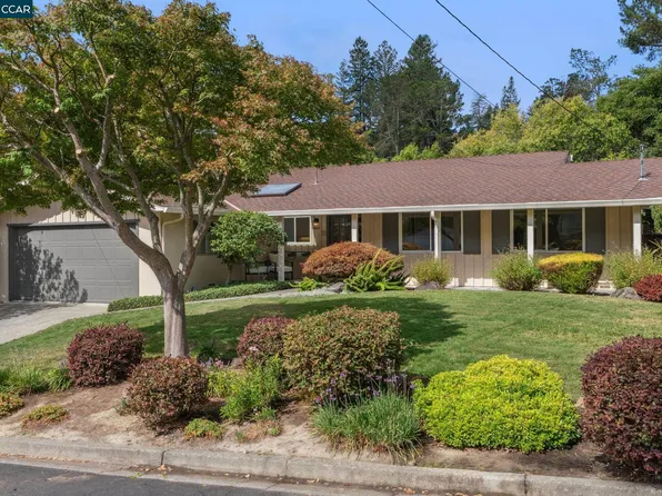 8 Southwaite Ct, Orinda, CA 94563