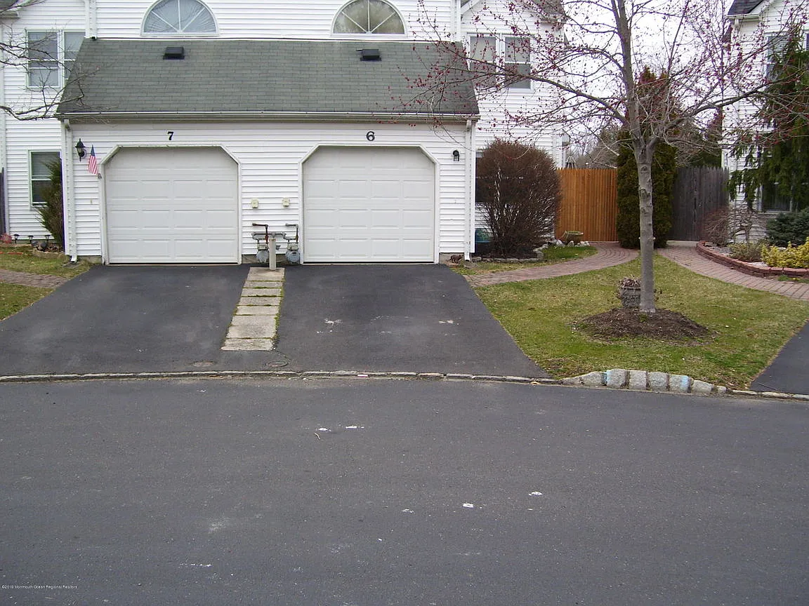 6 Browning Ct photo 1