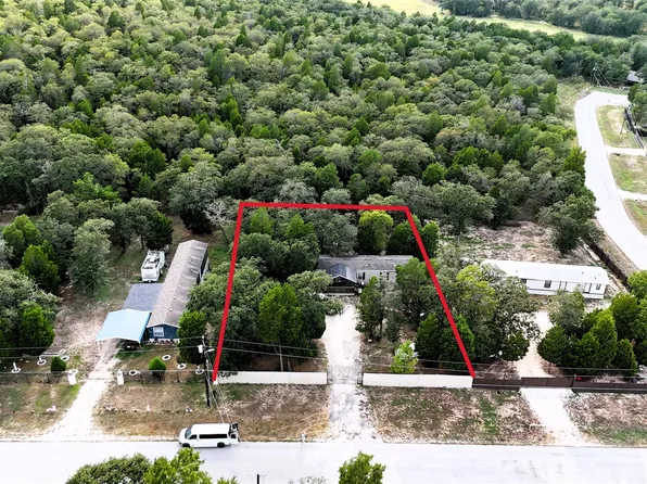 106 Camino De Agua, Elgin, TX 78621