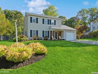 21 Scenic Hills Drive, Ridge, NY, 11961